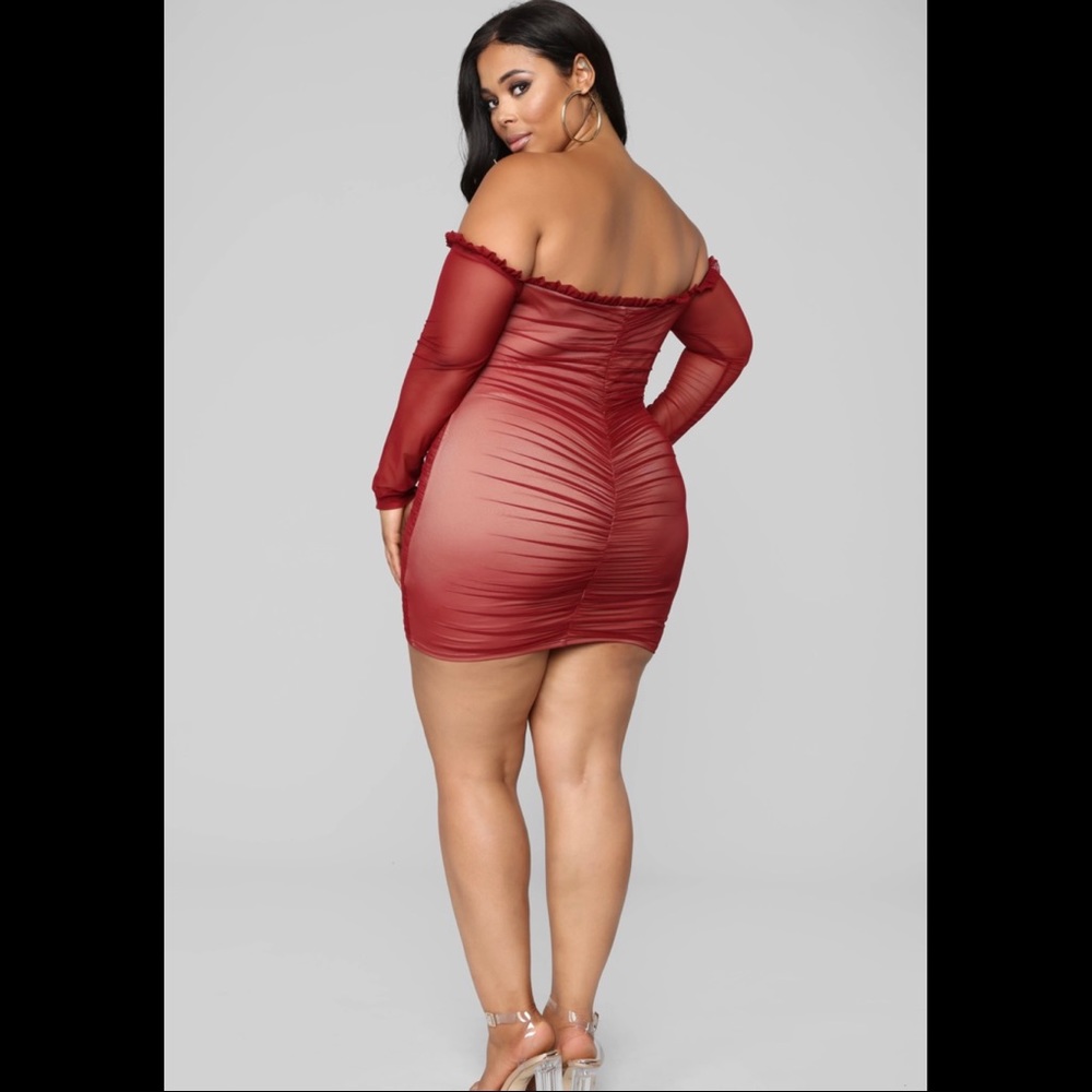 Dress - Picture 5 of 5